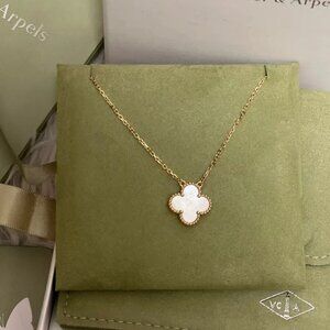 ✅Authentic Van Cleef & Arpels 18K Yellow Gold Necklace